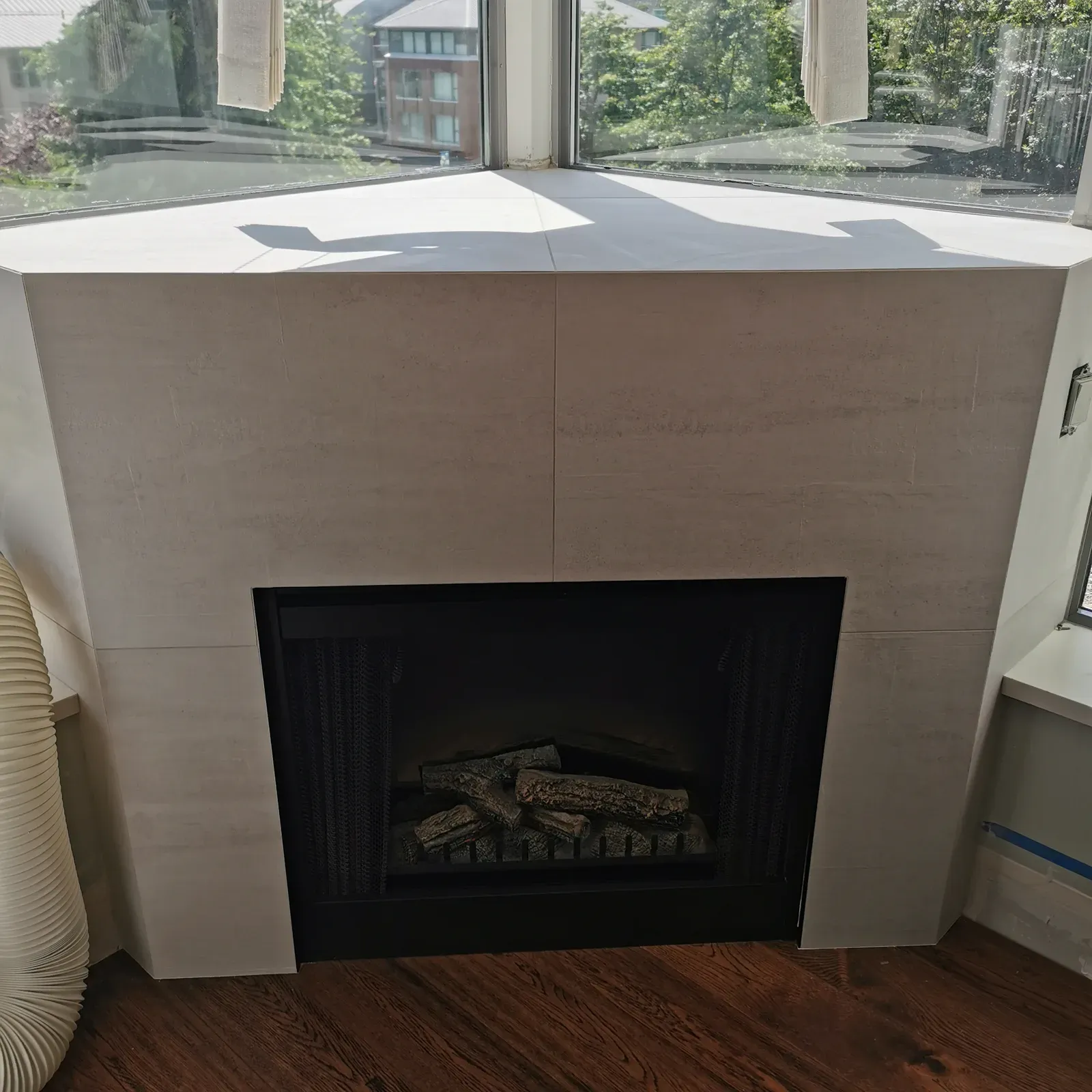 Fireplace Surround by RENOGUYS