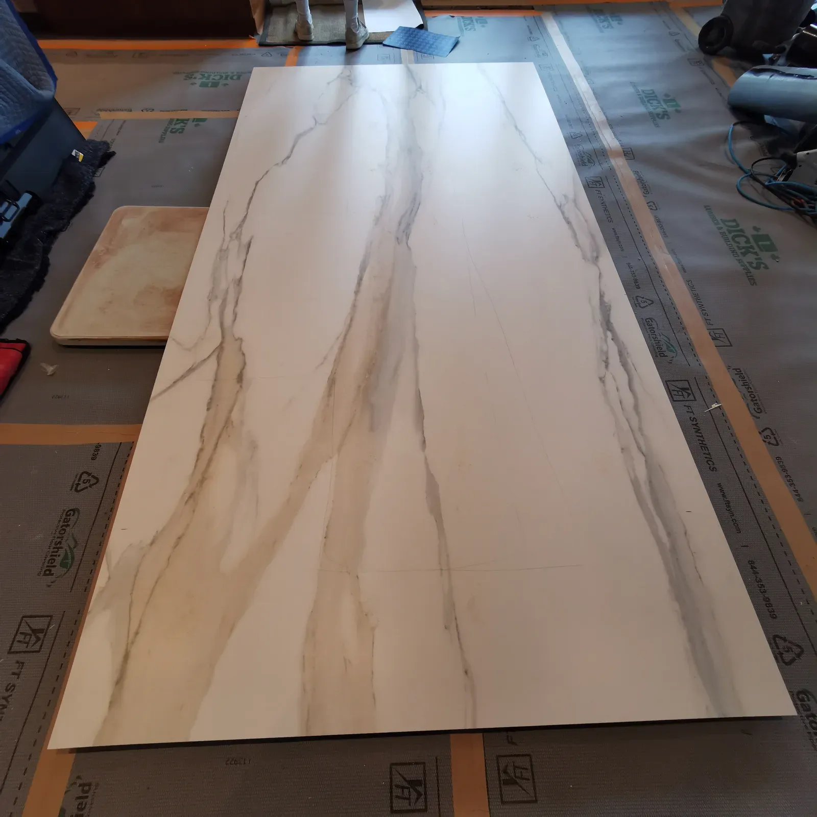 Marble Slab Installation installed by RENOGUYS