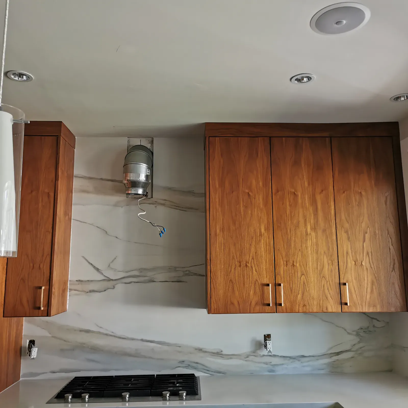 Kitchen Backsplash by RENOGUYS